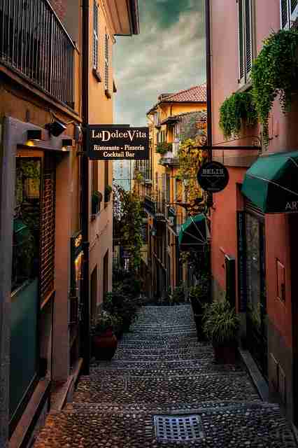 探花视频高评分系列扩容｜视频剪辑风格盘点持续提升观看体验  第2张